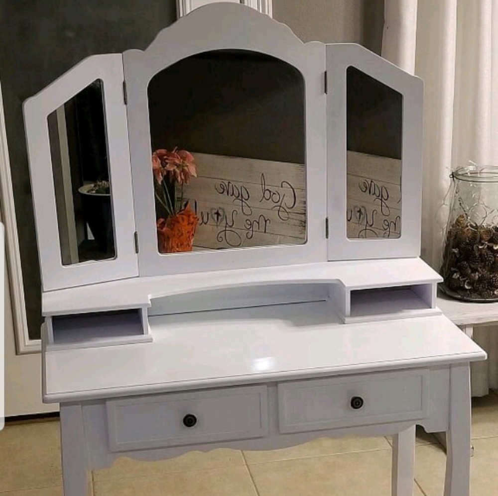 Makeup table